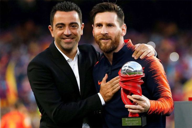Xavi Hernandez Serius Pulangkan Lionel Messi ke Barcelona