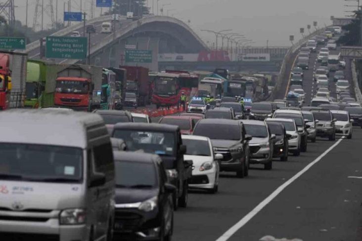 Pengaturan Jam Kerja Atasi Kemacetan, Wagub DKI: Secara Logika Berpengaruh