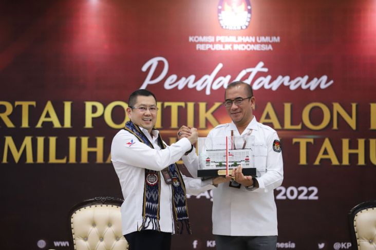 KPU Terima Berkas Pendaftaran Partai Perindo