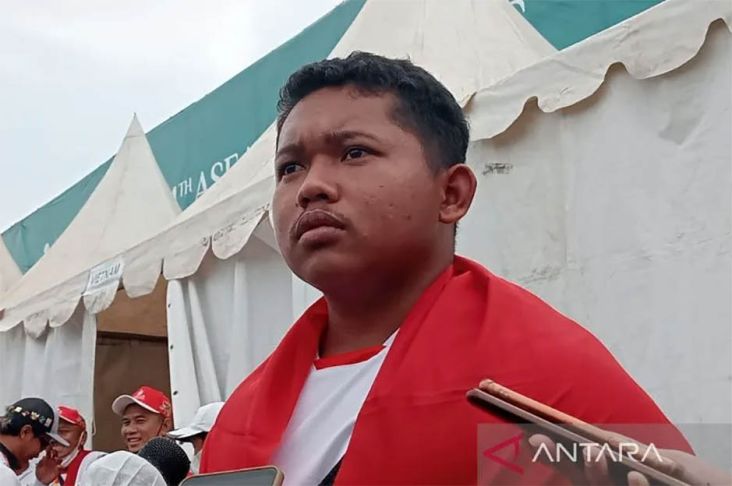 Tangis Setiawan Pecah usai Sabet Emas Panahan ASEAN Para Games 2022