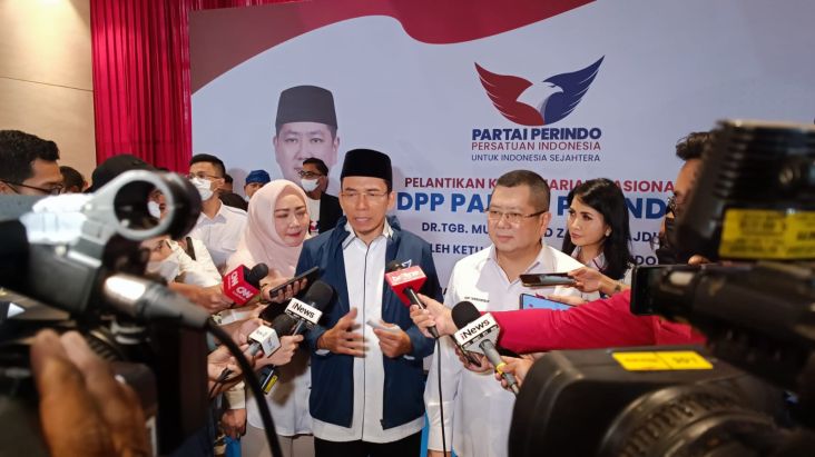 SK Pertama, TGB Jabat Ketua Harian Nasional DPP Perindo Selama Lima Tahun