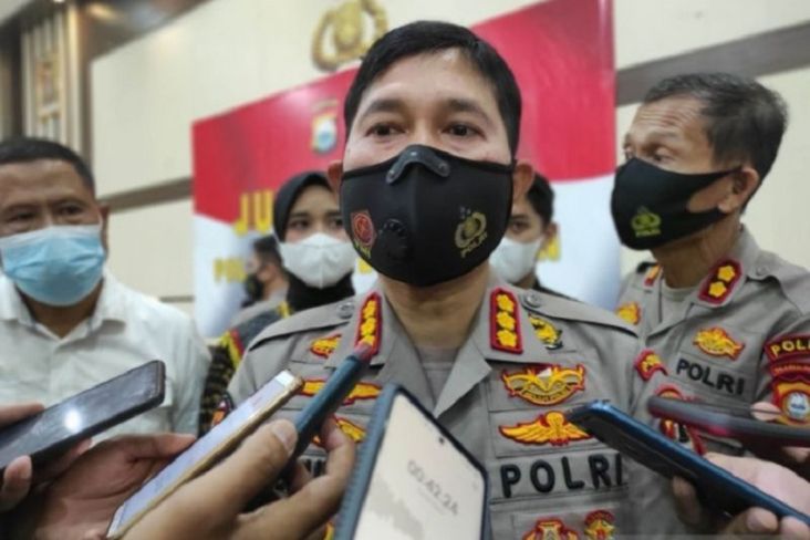Roy Suryo Ajukan Penangguhan Penahanan, Ini Kata Kabid Humas Polda Metro Jaya