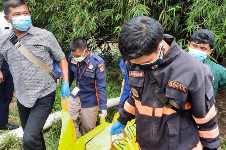 Mayat Tanpa Identitas Ditemukan di Kali Cidurian Tangerang