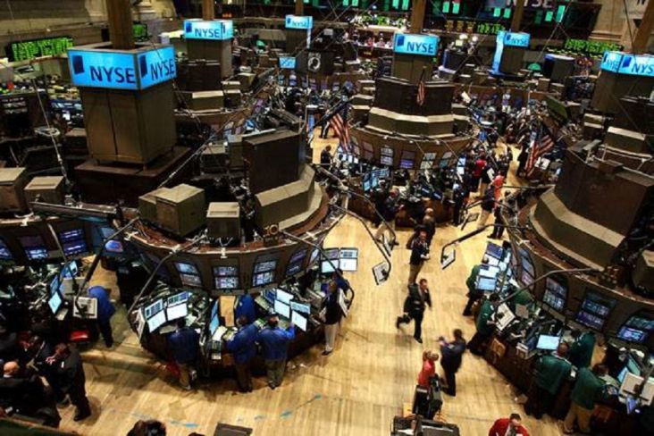 Pasar Semringah dengan Penurunan Inflasi, Wall Street Dibuka Menguat
