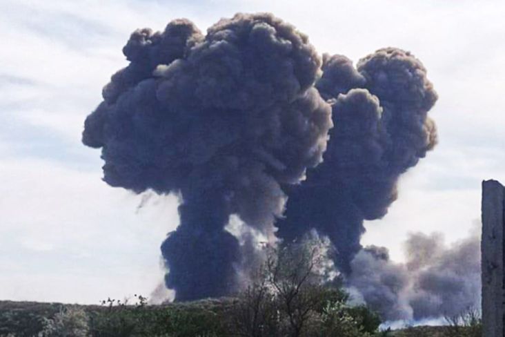 Ukraina Klaim 9 Pesawat Tempur Rusia Hancur dalam Ledakan Crimea