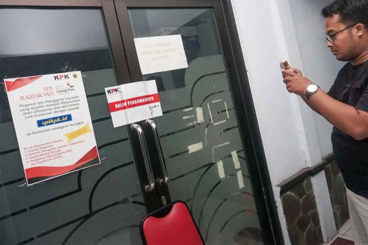 OTT Bupati Pemalang, KPK Amankan Uang Tunai Diduga terkait Suap Jual Beli Jabatan