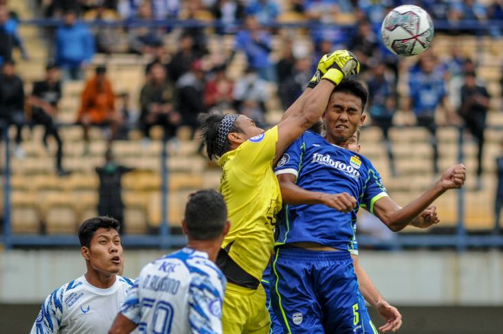 Hasil Liga 1 Persib Bandung vs PSIS Semarang: Pecat Pelatih, Pangeran Biru Menang