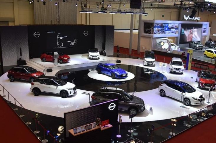 Produsen Mobil Jepang dan Korea Selatan Bersaing Rebut Pasar Kendaraan Listrik di Indonesia
