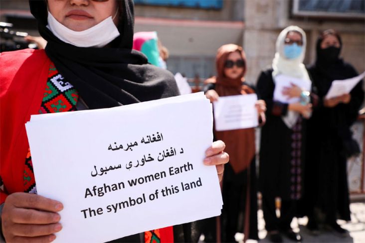 Bubarkan Unjuk Rasa, Taliban Pukuli Demonstran Wanita di Kabul