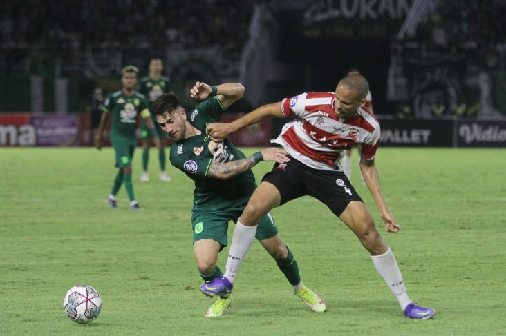 Hasil Laga ke-4 dan Klasemen Sementara Liga 1: Madura United Memimpin, Persib Menang Perdana