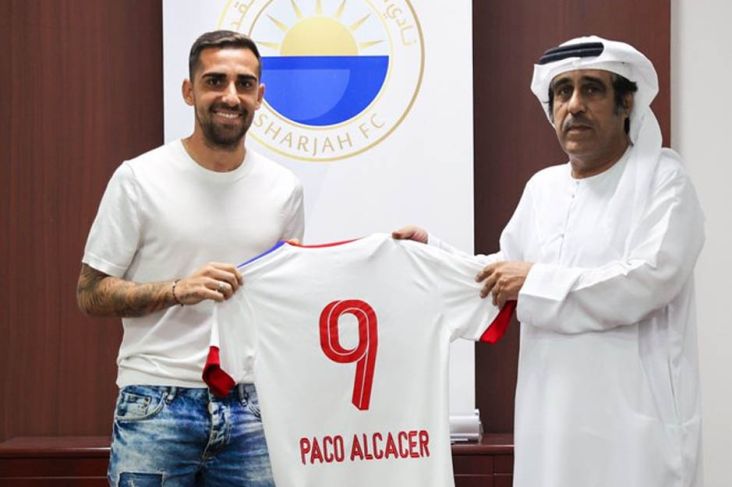 Striker Termahal Villarreal Paco Alcacer Gabung Klub Liga Uni Emirat Arab