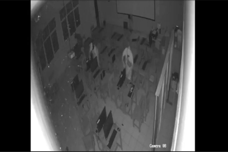 Komplotan Pencuri Gasak 22 Komputer SMP Islam Terpadu di Sukabumi, Kerugian hingga Rp200 Juta
