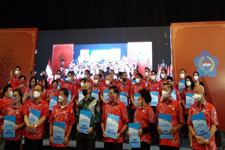 Wilianto Tanta Lantik Pengurus PSMTI Jawa Barat Masa Bakti 2020-2024