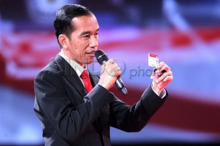 DPR Nilai Kartu Sakti Jokowi Tingkatkan Kesejahteraan dan Ringankan Beban Masyarakat