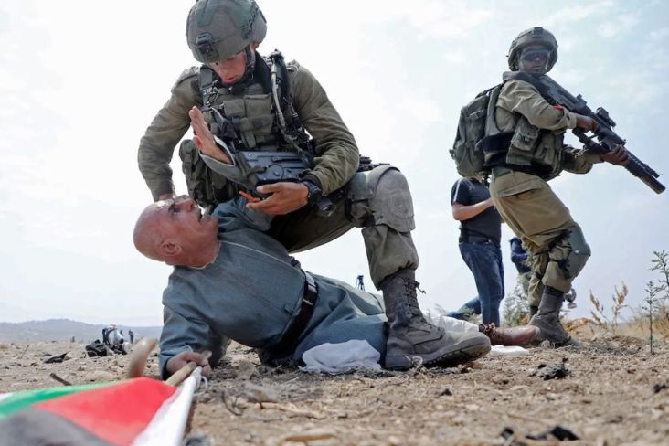 Video Pukuli Dua Warga Palestina Viral, Empat Tentara Israel Diskors
