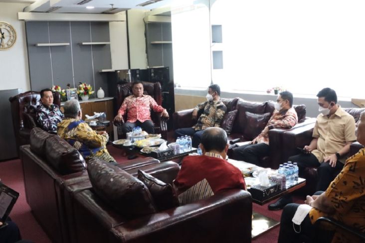 Gubernur Se-Sulawesi Temui Dirjen Keuangan Daerah Kemendagri, Ada Apa?