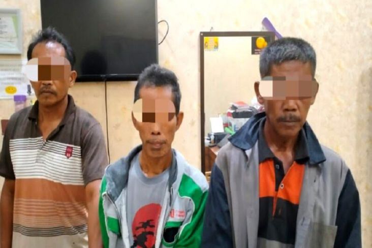 Asyik Judi Kartu Remi di Rumah, 3 Pria Diringkus Polres Lampung Tengah