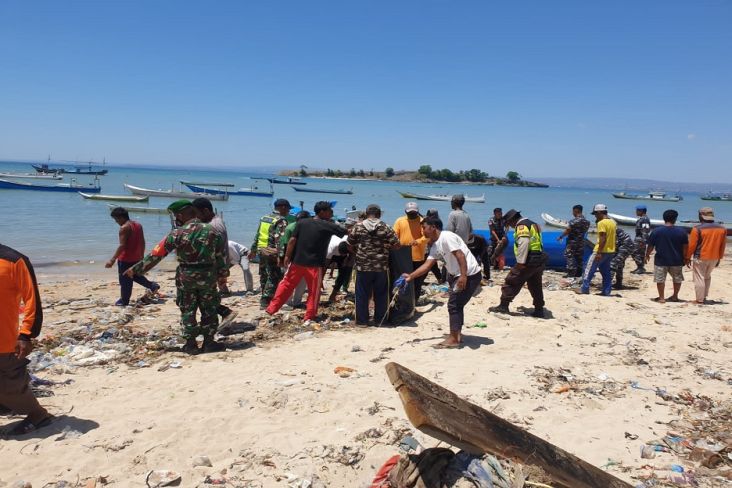 Perkuat Pertahanan di Perbatasan, TNI AL Gelar Karbak Wiltas di Lombok dan Kupang