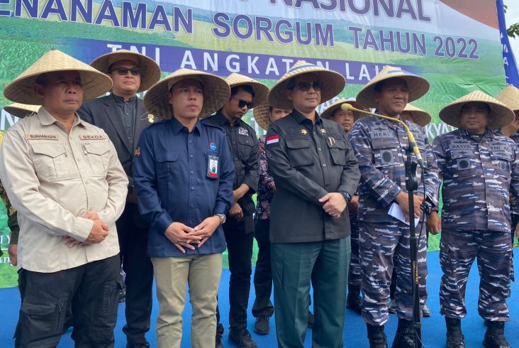 Dukung Ketahanan Pangan Nasional, TNI AL Tanam Bibit Sorgum Serentak di 77 Lokasi