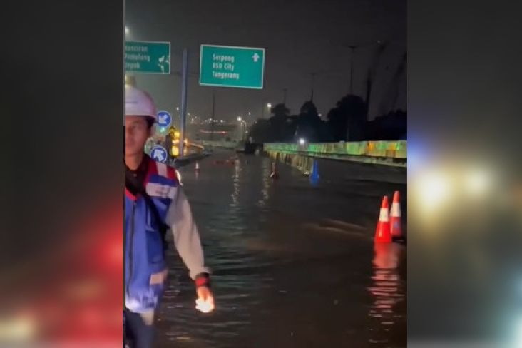 Tol BSD Banjir, Akses Menuju Bandara Soekarno-Hatta Ditutup