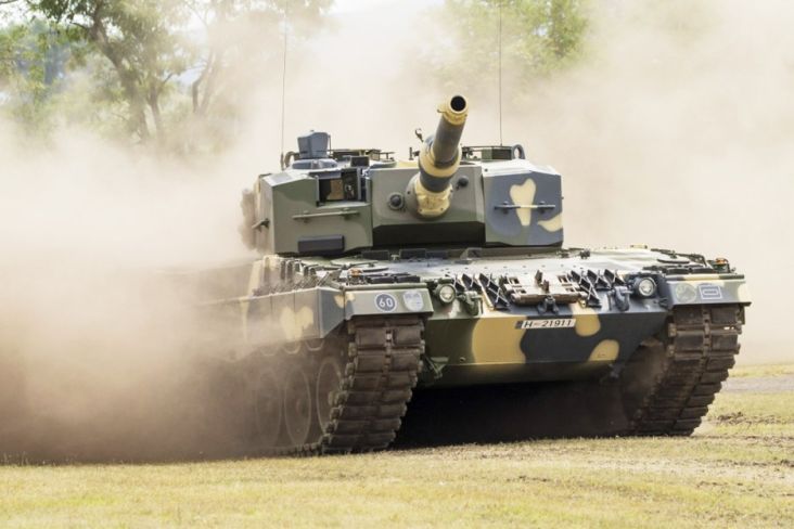 Jerman Ogah Kirim Tank Leopard, Menlu Ukraina Meradang