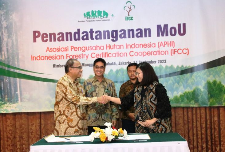 APHI-IFCC Lakukan Kerjasama Sertifikasi untuk Pengelolaan Hutan Lestari