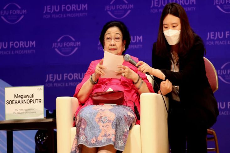 Dari Jeju Peace Forum, Megawati Serukan Stop Perang