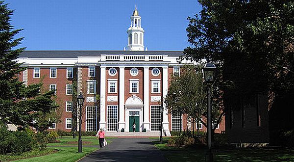4 Pemimpin Dunia Lulusan Harvard University, dari John Adams hingga Barack Obama