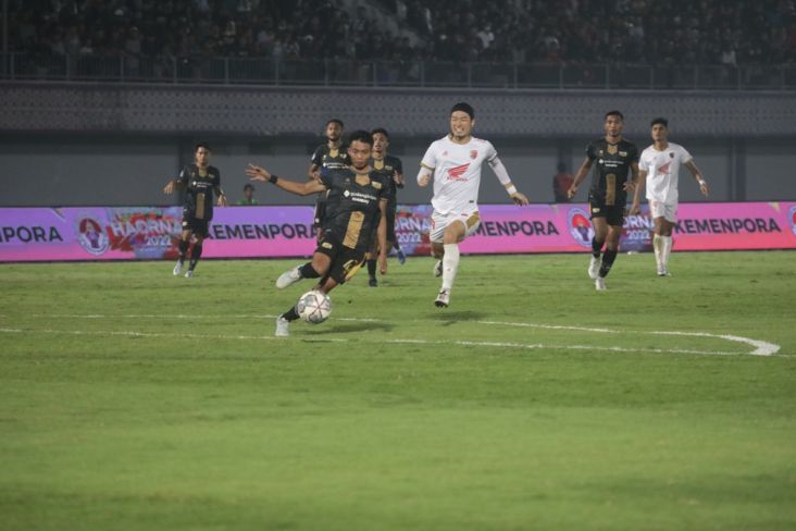 PSM Makassar Belum Terkalahkan, Nyaman di Papan Atas