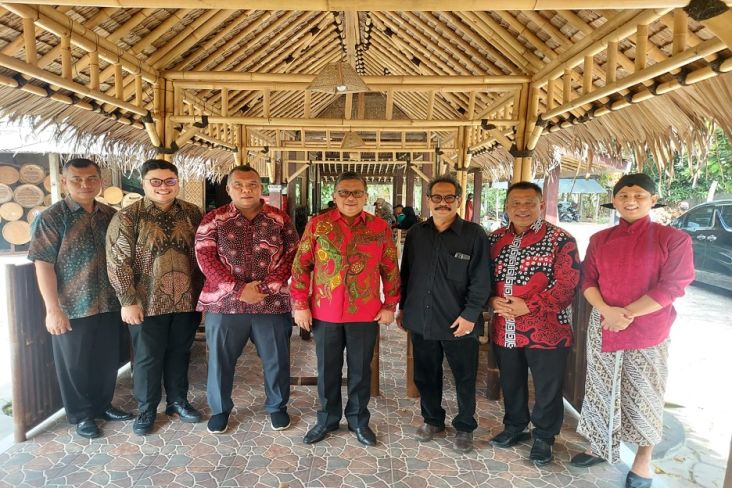 Hasto Imbau Kepala Daerah PDIP Kerja Sama Kembangkan Pariwisata Berbasis Kebudayaan