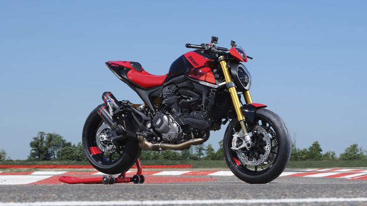 Dibuat Lebih Ringan, Ducati Hadirkan Monster Paling Istimewa