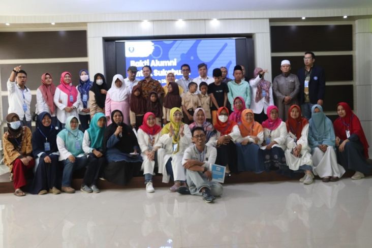 Rayakan Dies Natalis IPB Ke-59, Alumni IPB Sukabumi Gelar Bakti Sosial dan Pemberian Beasiswa