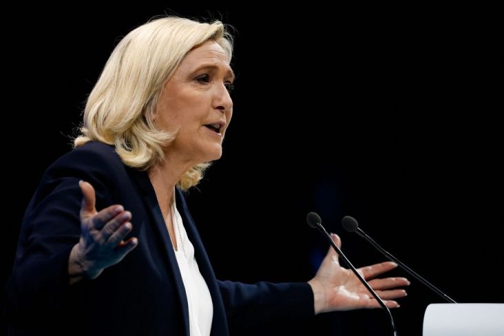 Le Pen: Idiot Hijau Buat Uni Eropa Bergantung pada Energi Rusia