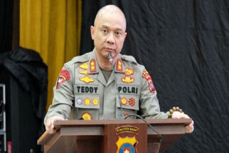 Profil Irjen Teddy Minahasa, Jenderal Bintang Dua Terkaya Rp29,9 Miliar Versi LHKPN