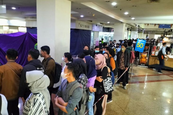 Warga Padati Job Fair di Mall Taman Palem, 5.000 Calon Pencari Kerja Diharapkan Dapat Kerja