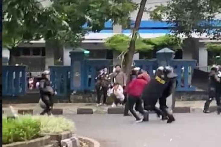 Tangkap 10 Mahasiswa Peserta Demo Berujung Ricuh, Polisi Buru 2 Orang Diduga Provokator