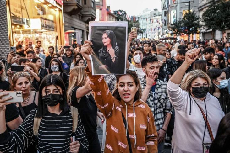 Korban Tewas Demonstrasi di Iran Dilaporkan Capai 50 Orang