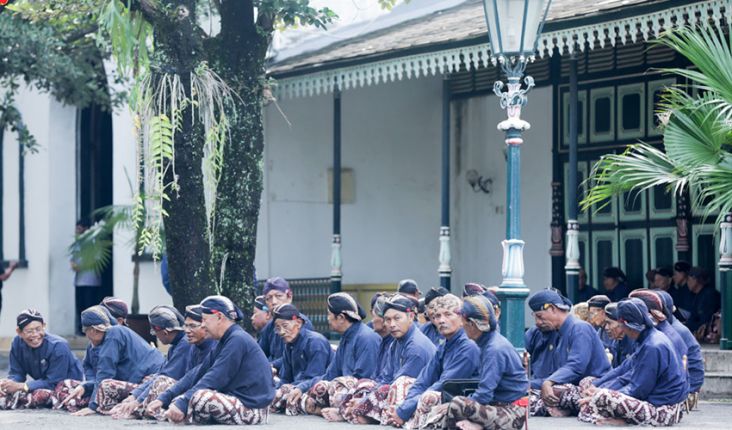 Mengenal Tingkatan Kedudukan dan Jabatan Abdi Dalem Keraton Yogyakarta
