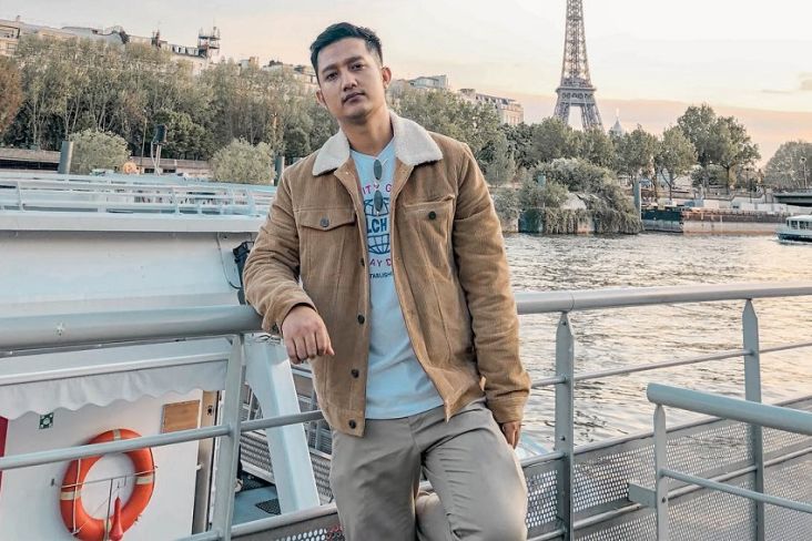 Profil Tom Liwafa, Crazy Rich Surabaya yang Meniti Karier dari Berjualan Stiker dan Kaos
