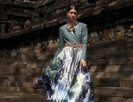 Brand Alleira Batik X Carys Mihardja Sukses Tampil di New York Fashion Week 2023