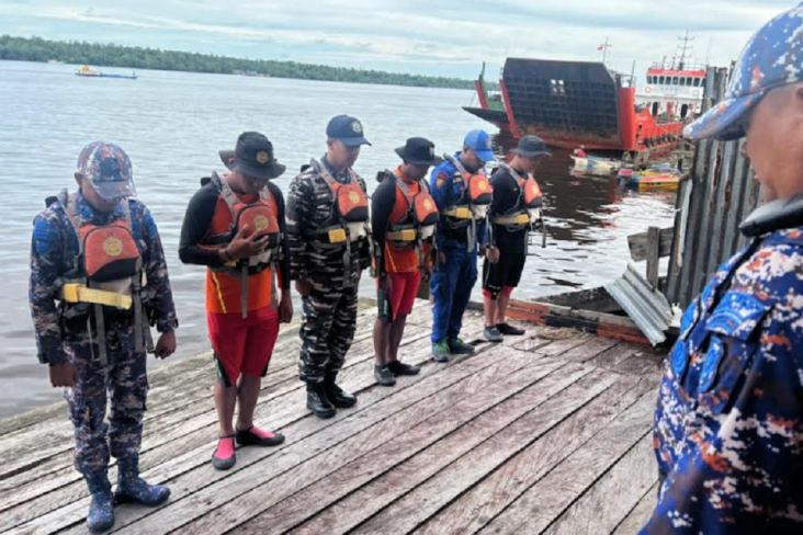 Dihantam Gelombang Tinggi, Perahu Terbalik di Muara Ayip Asmat 3 Penumpang Hilang