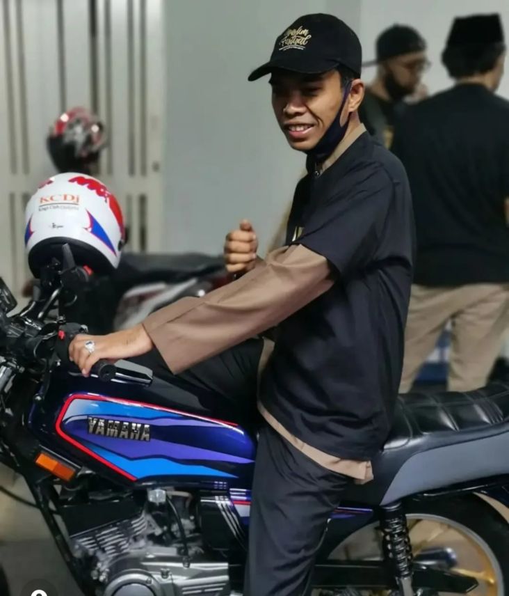 Cerita Lengkap Ustadz Abdul Somad bersama Yamaha RX King
