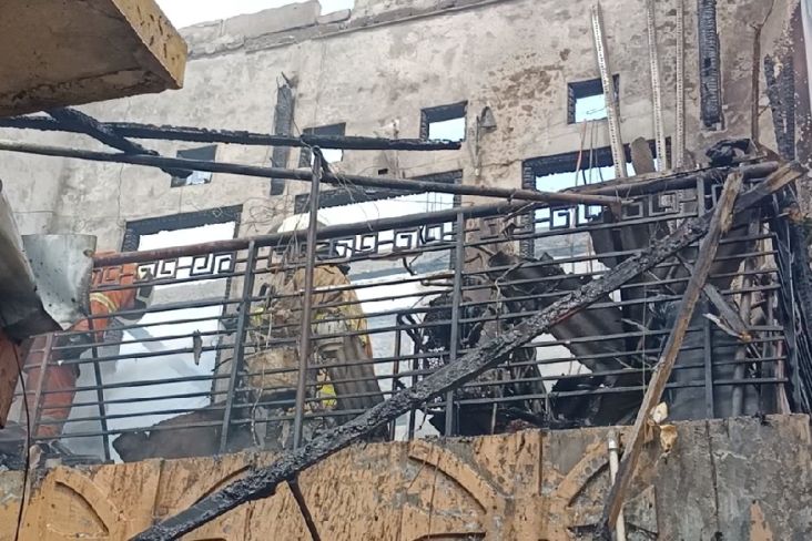 Kebakaran Rumah Purnawirawan TNI AD di Sunter Ternyata Akibat Korsleting Listrik