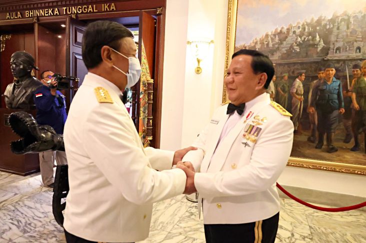 Keakraban Prabowo dan Wiranto pada HUT TNI, Warganet: Menyejukkan
