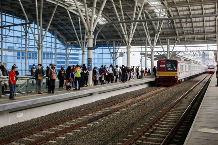 5 Stasiun Kereta Api Terbesar di Jakarta, Nomor 3 Dibangun 1.700 Pekerja