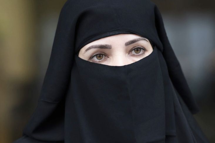 Swiss Usulkan Denda Rp15 Juta Bagi Pelanggar Larangan Burqa