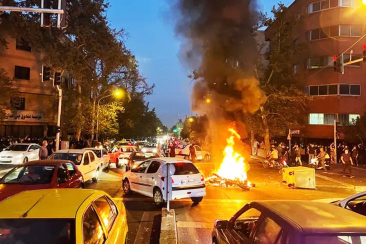 Iran Diguncang Demonstrasi, Raisi Tuding AS Jalankan Kebijakan Destabilisasi