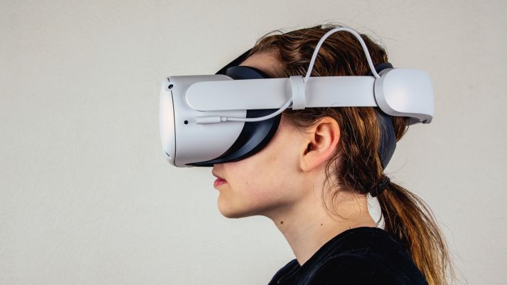 5 Rekomendasi Kacamata Virtual Reality Terbaik 2022