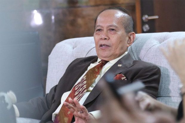Pimpinan MPR Kritik Permendikbud Seragam Adat Bakal Pertontonkan Ketimpangan