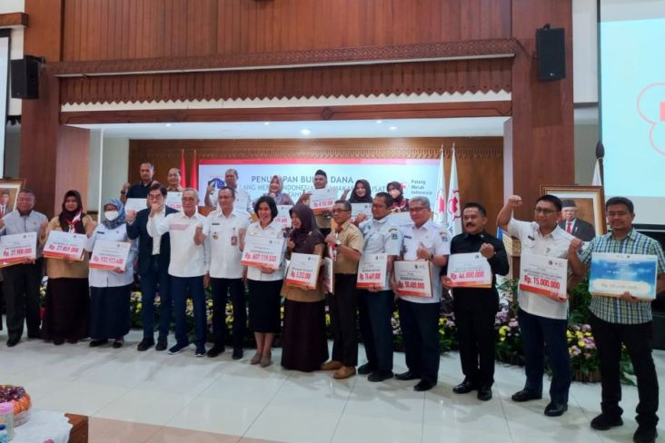 MNC Land dan MNC Peduli Salurkan Bantuan, Bulan Dana PMI Jakarta Pusat Lampaui Target